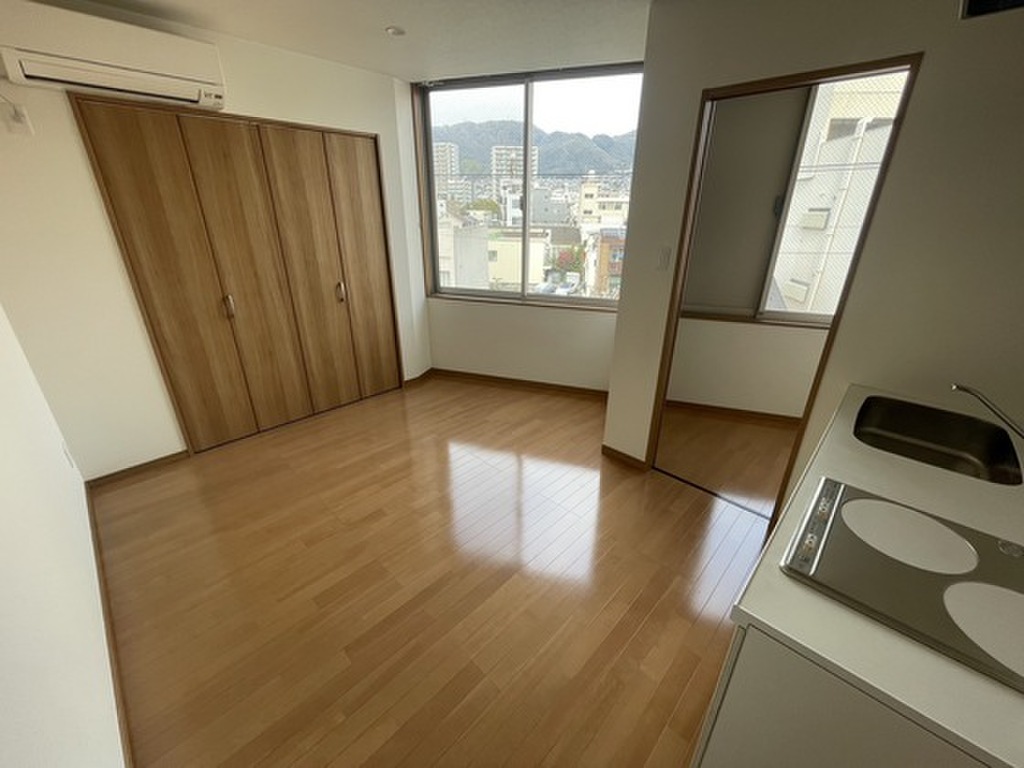 (2/20) 居室・リビング (2/20) 居室・リビング