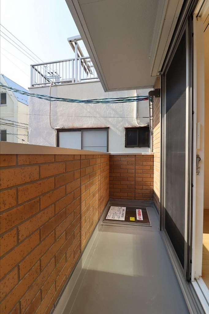 (8/25) バルコニー (8/25) バルコニー