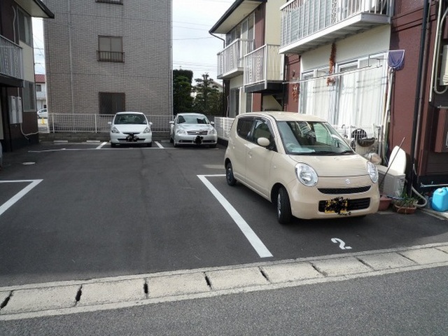 サンライフ泉田 B棟