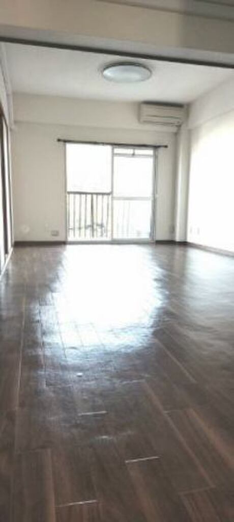 (2/17) 居室・リビング (2/17) 居室・リビング