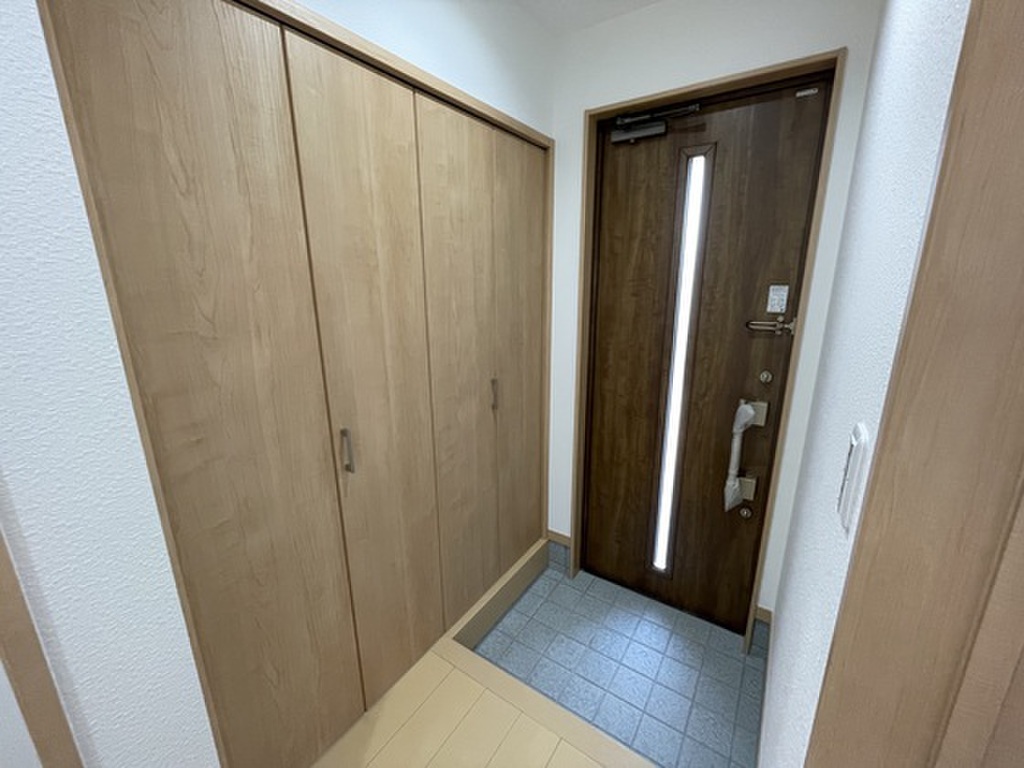 (14/22) 玄関 (14/22) 玄関