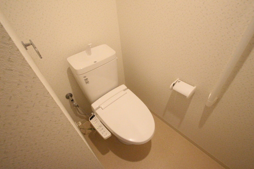 (5/18) トイレ (5/18) トイレ