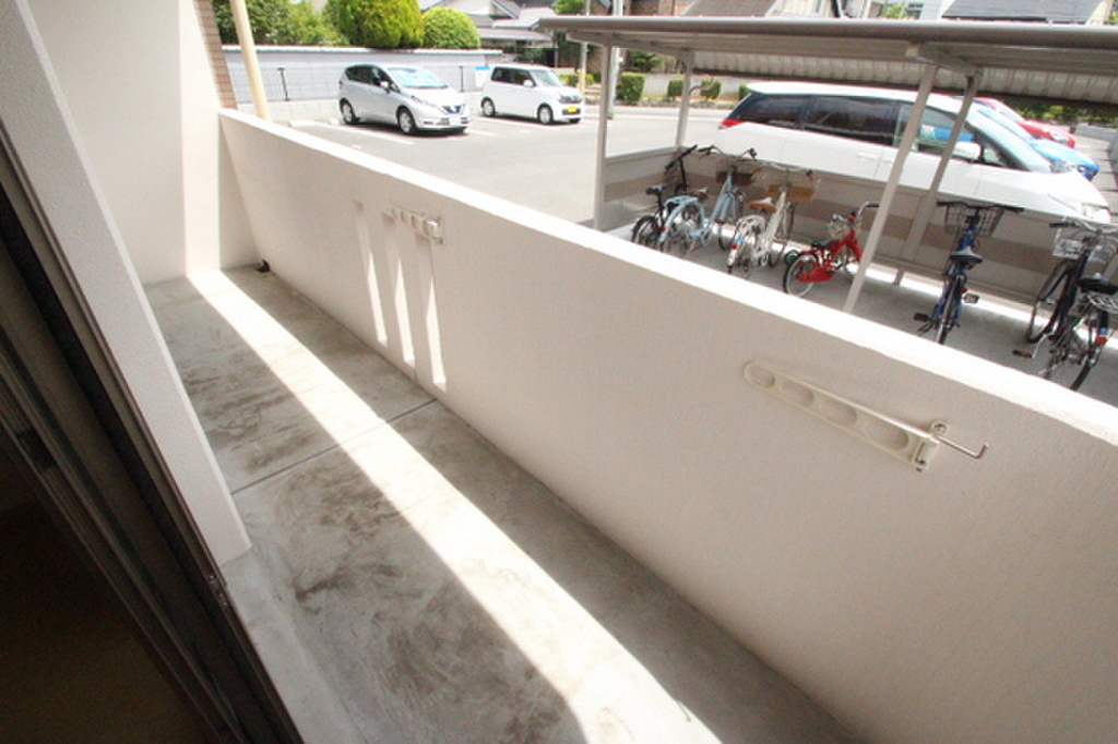 (10/18) バルコニー (10/18) バルコニー