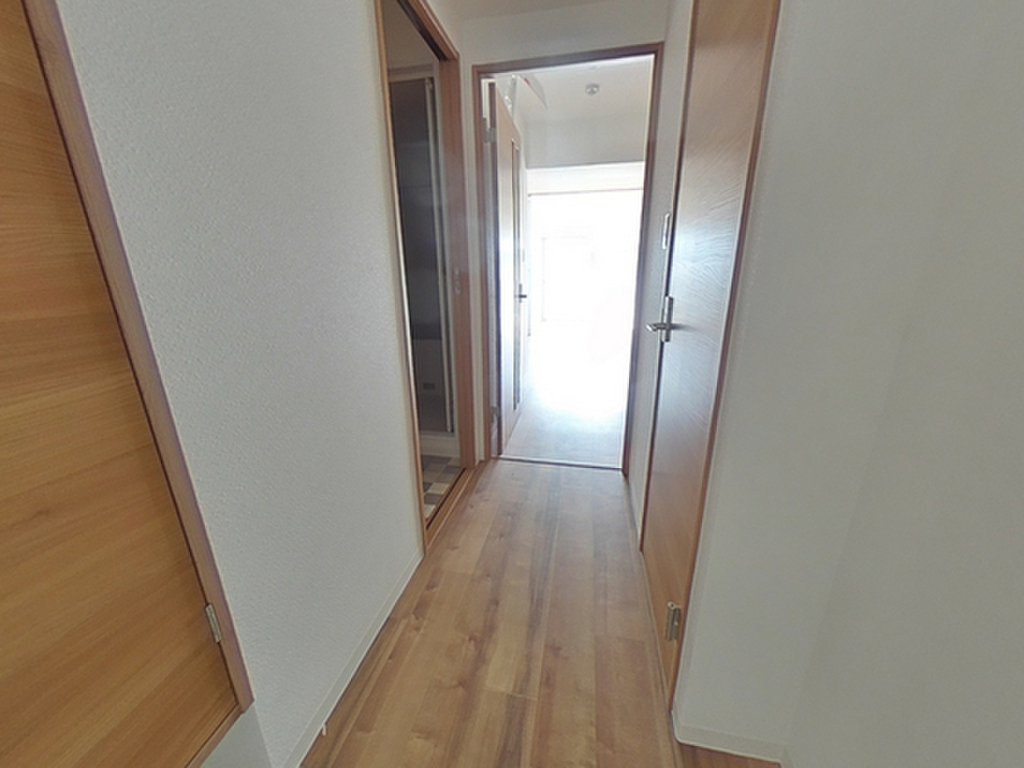 (7/19) 玄関 (7/19) 玄関