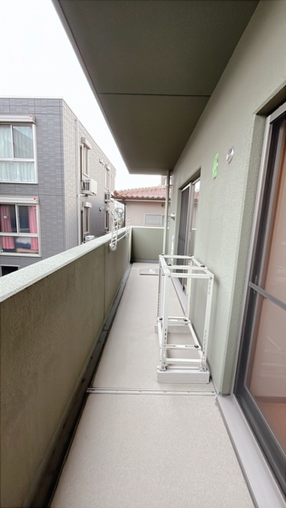 (11/25) バルコニー