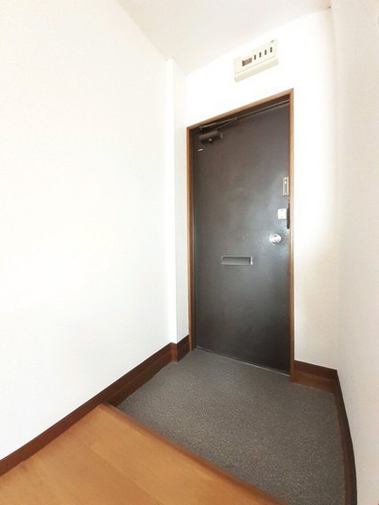 (9/15) 玄関 (9/15) 玄関