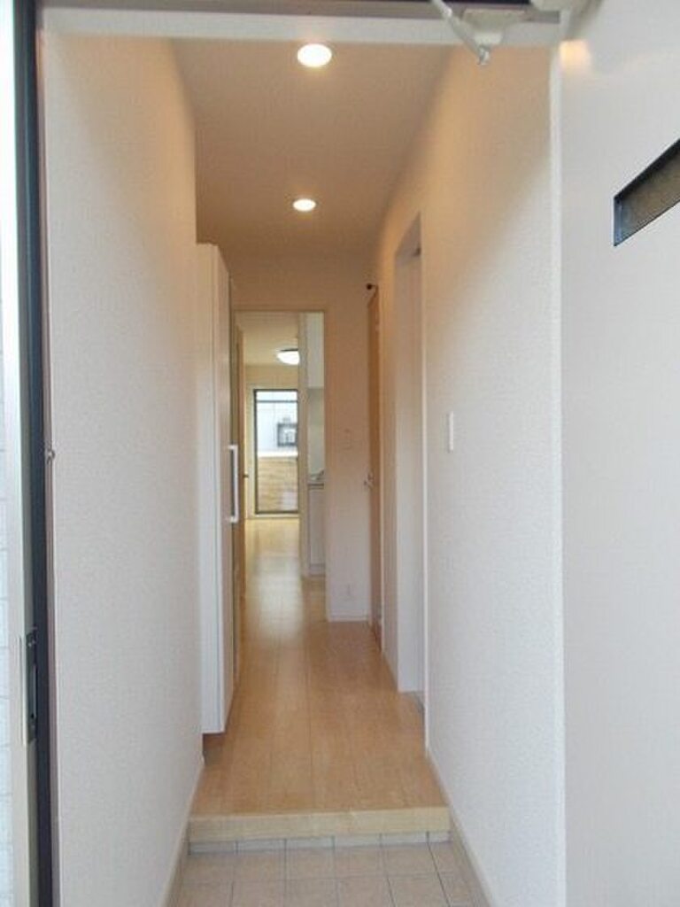 (9/14) 玄関 (9/14) 玄関