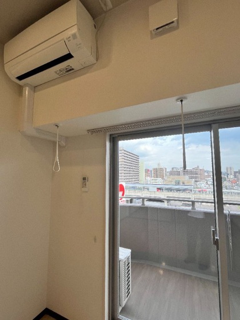 (8/27) バルコニー