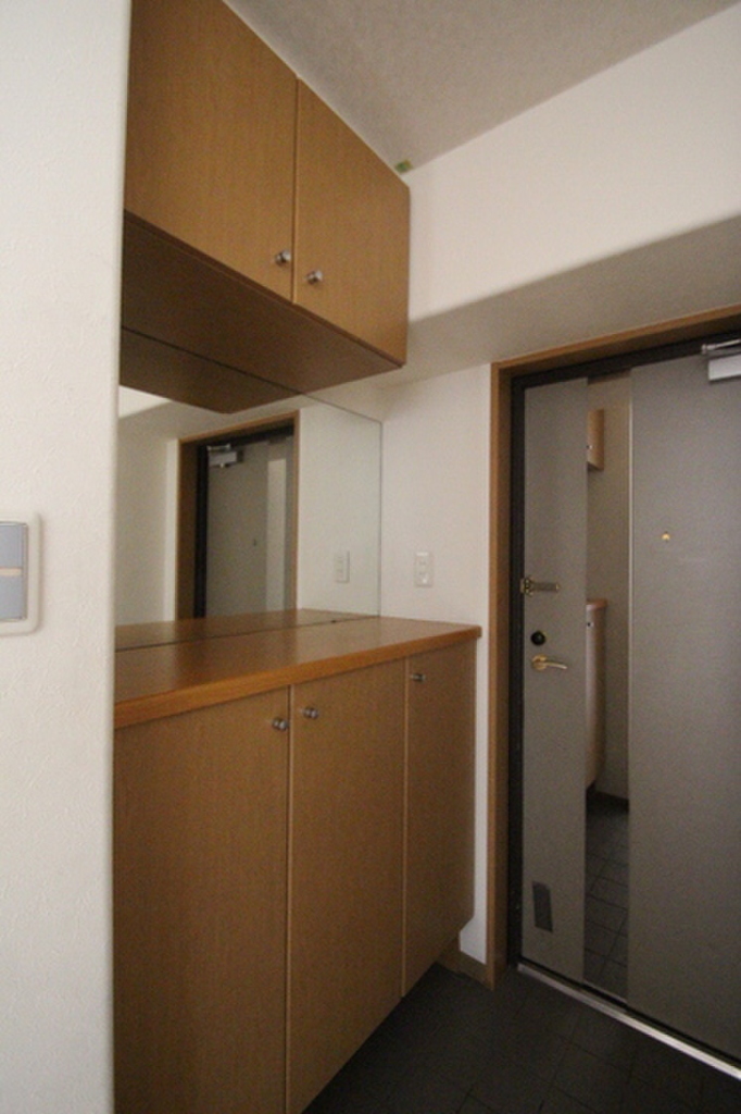 (14/21) 玄関 (14/21) 玄関