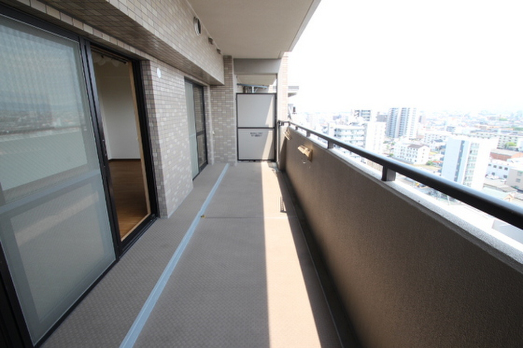 (15/21) バルコニー (15/21) バルコニー