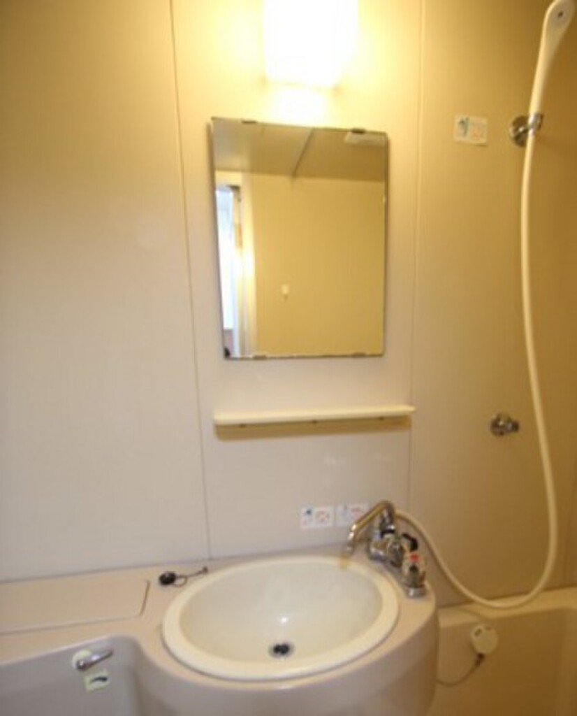 (8/18) 洗面所 (8/18) 洗面所