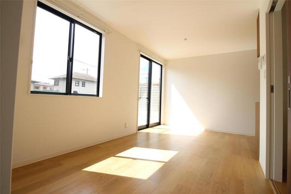 (10/15) 眺望 (10/15) 眺望