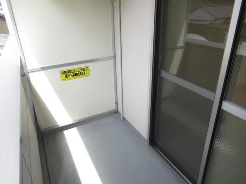 (13/26) バルコニー (13/26) バルコニー