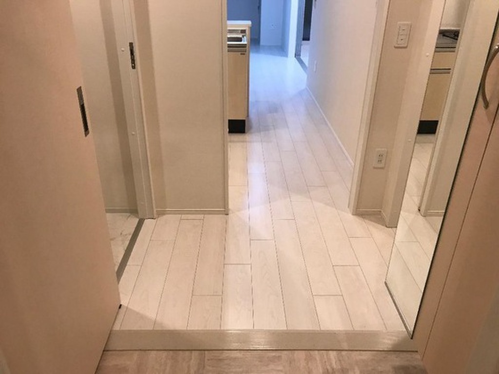 (10/26) 玄関 (10/26) 玄関