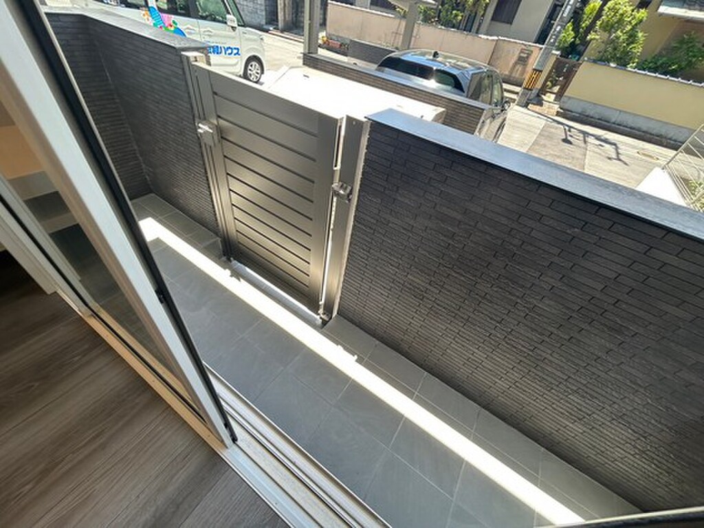 (10/23) バルコニー