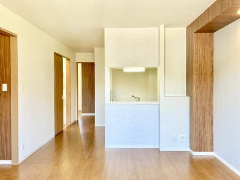 (5/18) 居室・リビング (5/18) 居室・リビング