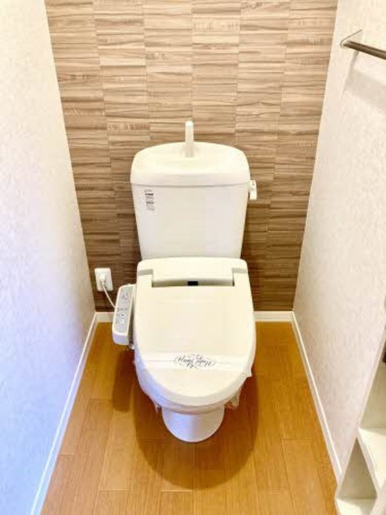 (8/18) トイレ (8/18) トイレ