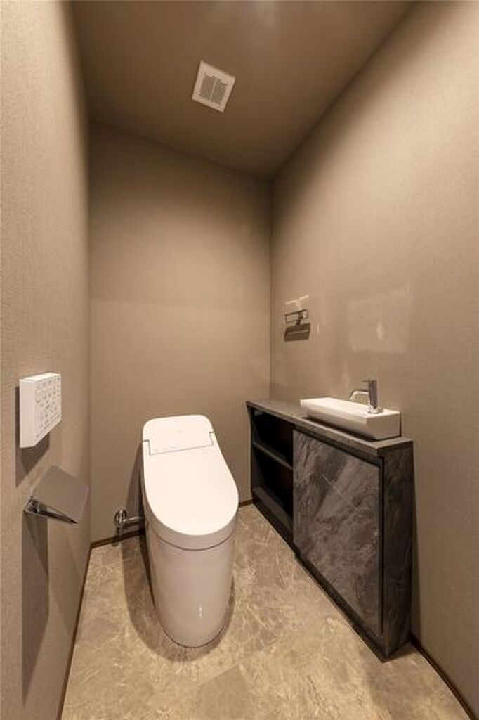 (5/19) トイレ (5/19) トイレ