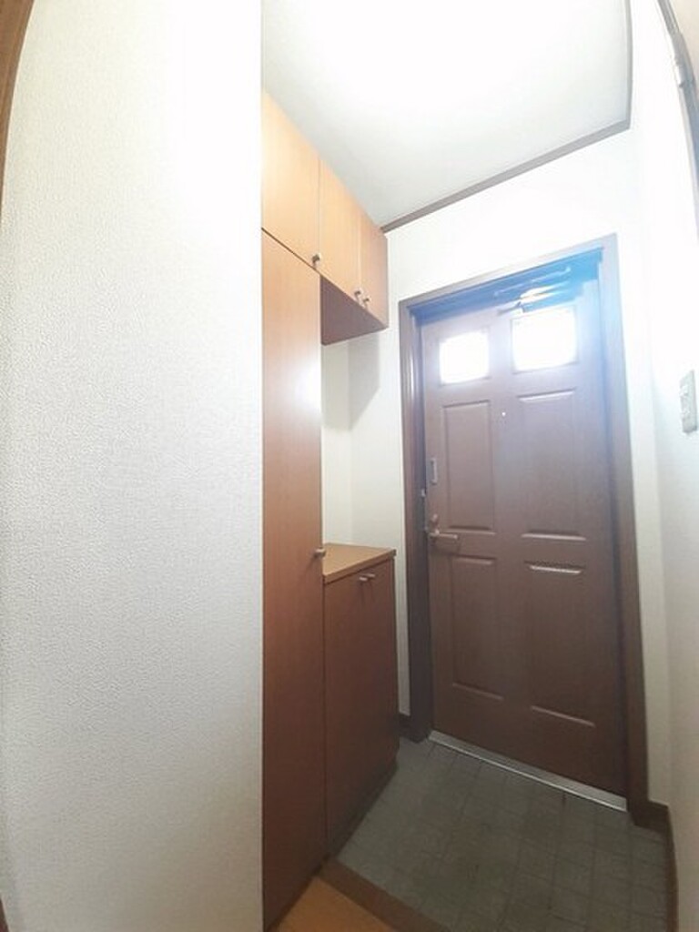 (9/14) 玄関 (9/14) 玄関