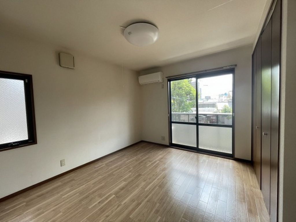 (11/19) 眺望 (11/19) 眺望