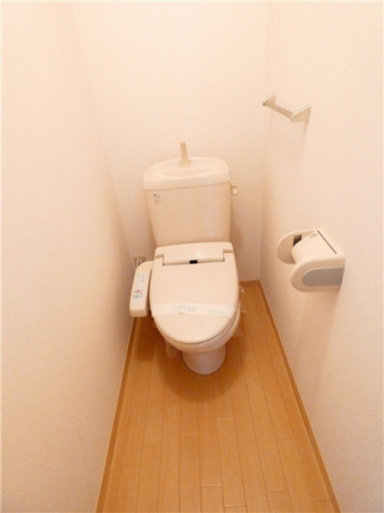 (5/18) トイレ (5/18) トイレ