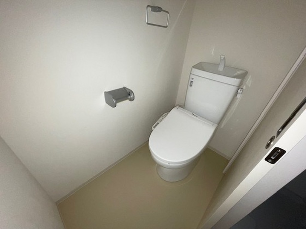 (5/18) トイレ (5/18) トイレ