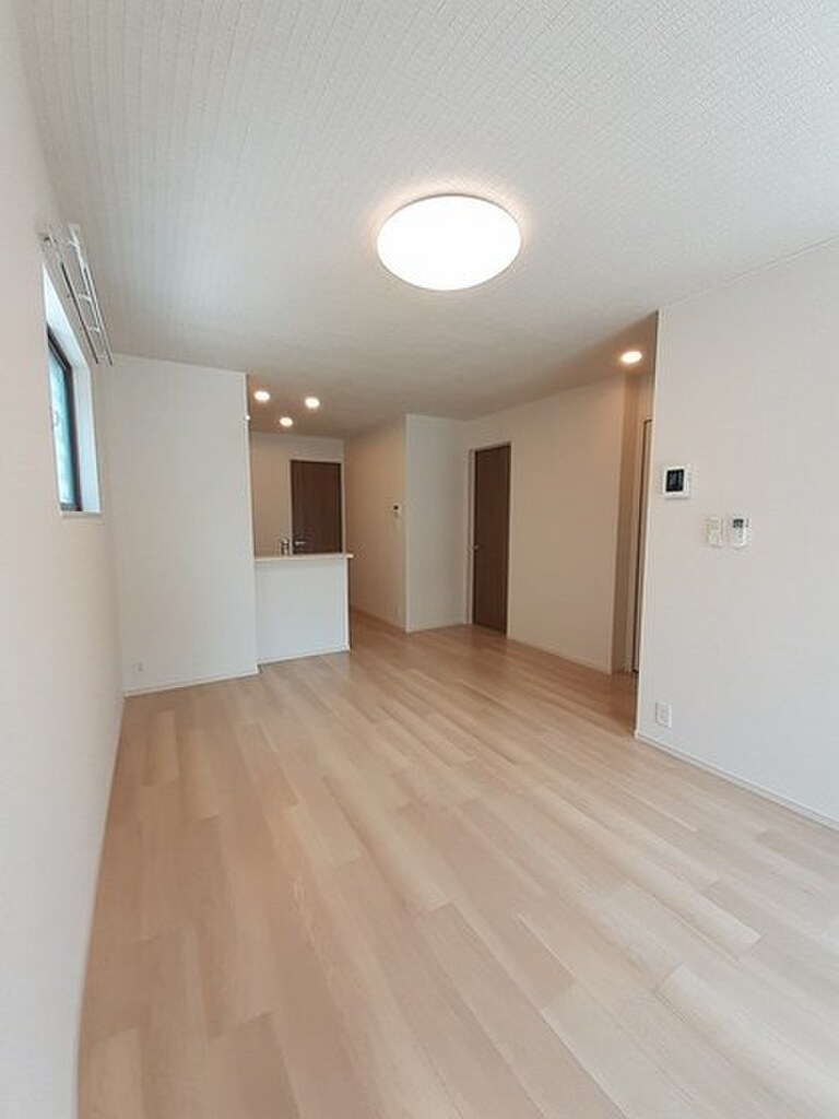 (2/15) 居室・リビング (2/15) 居室・リビング