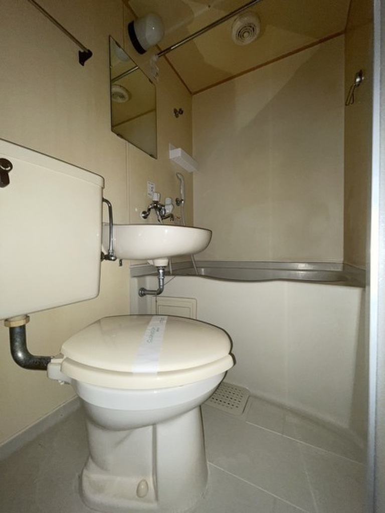 (4/18) トイレ (4/18) トイレ