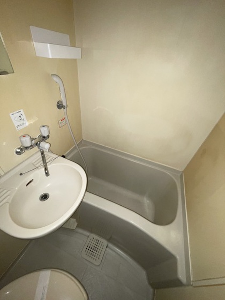 (5/18) バス (5/18) バス