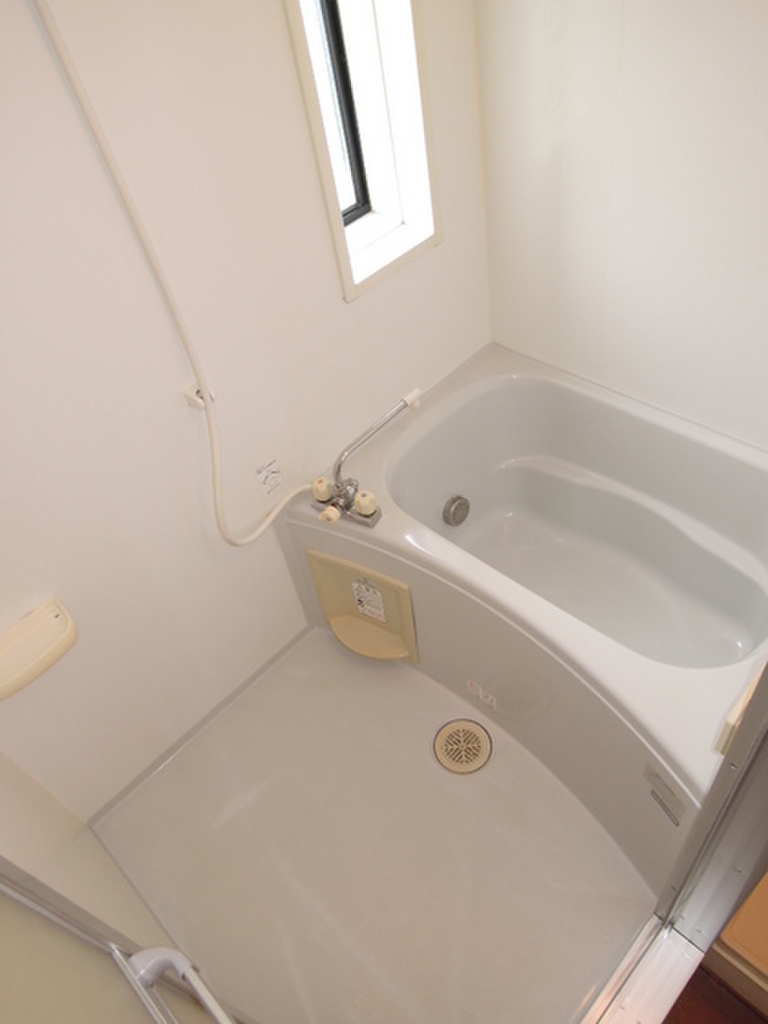 (4/21) ※他号室の写真です (4/21) ※他号室の写真です