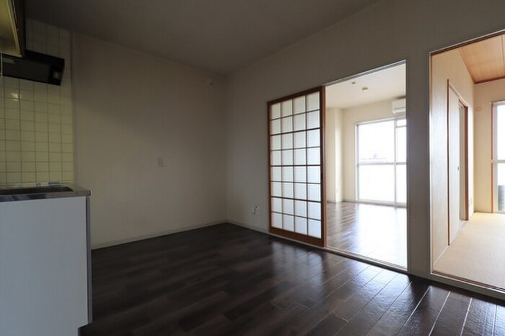 (15/28) 居室・リビング (15/28) 居室・リビング