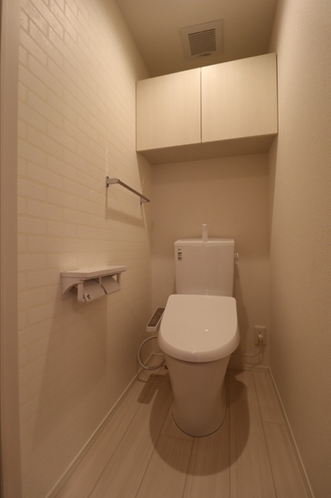 (5/26) トイレ (5/26) トイレ