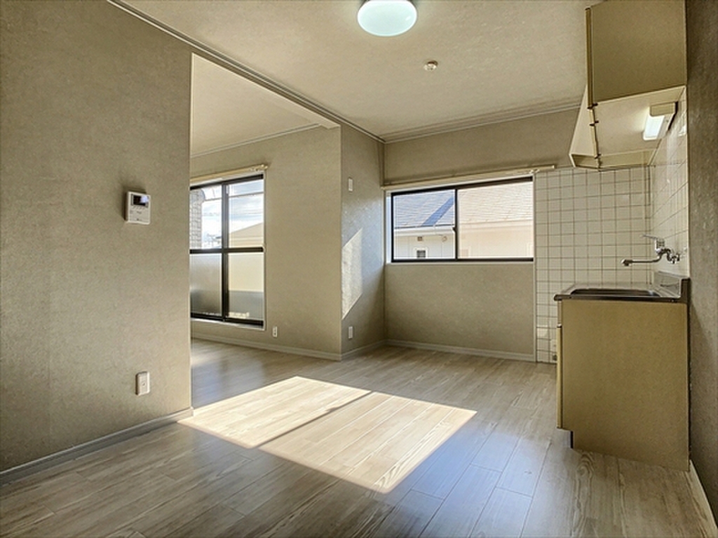 (21/24) 居室・リビング