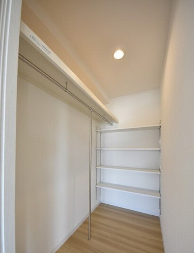 (17/22) 収納 (17/22) 収納