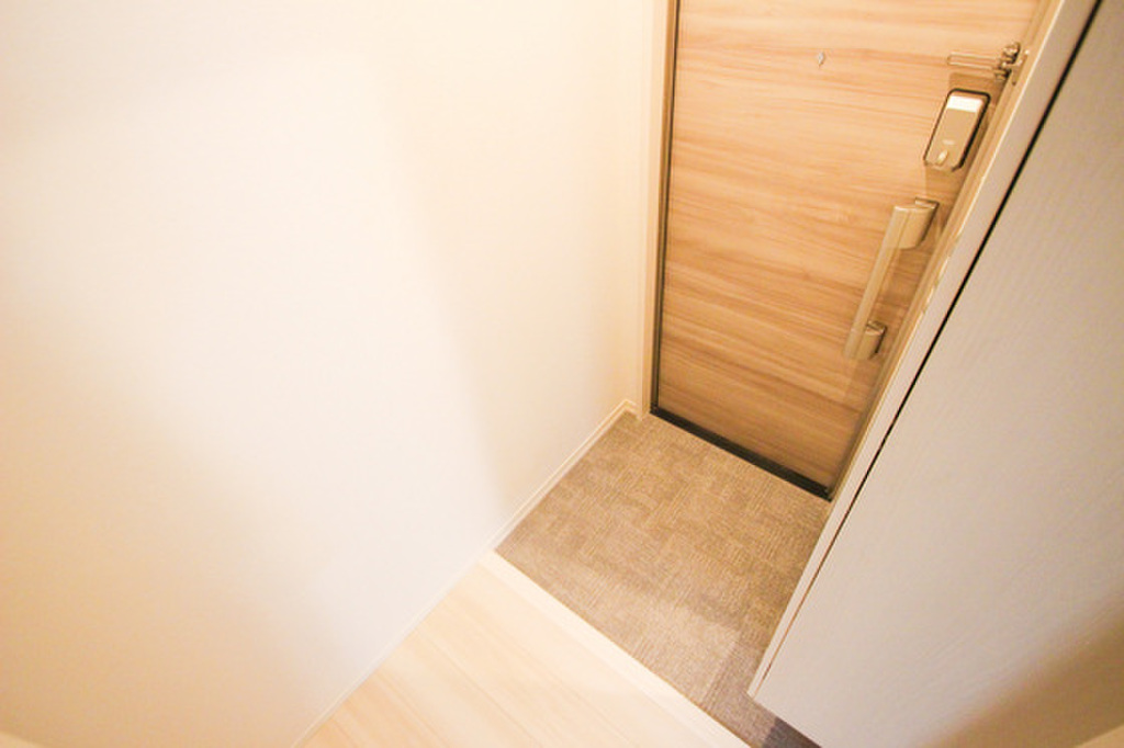 (7/22) 玄関 (7/22) 玄関