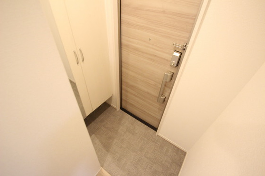 (10/22) 玄関 (10/22) 玄関