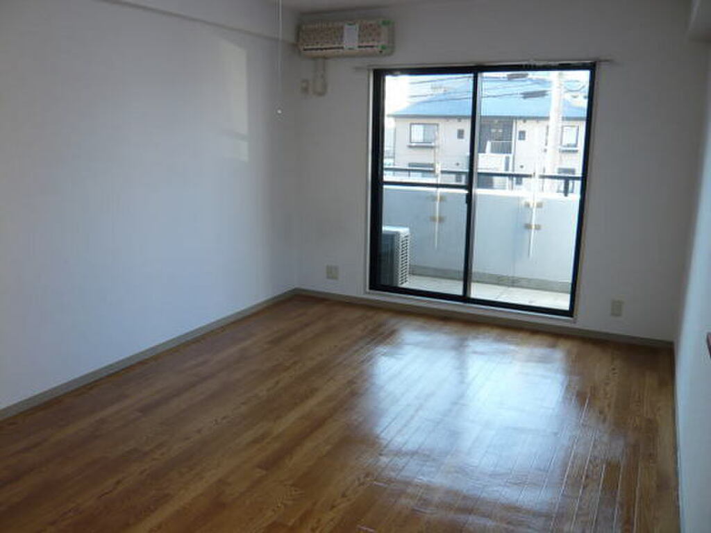 (2/23) 居室・リビング (2/23) 居室・リビング