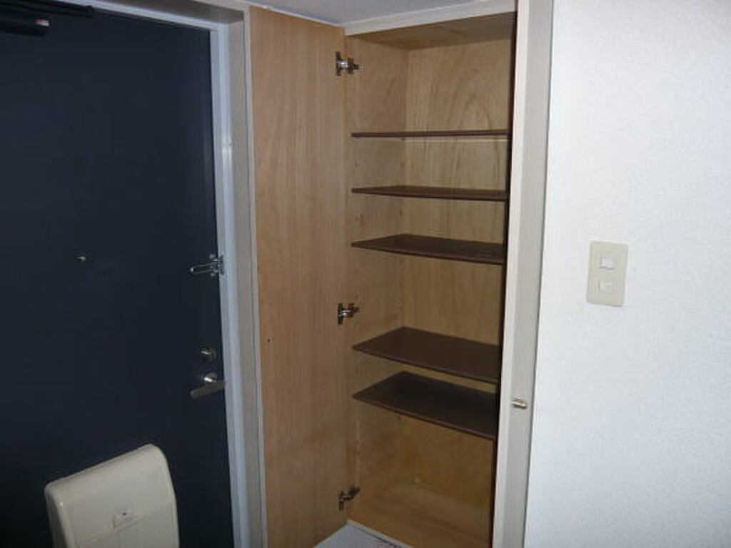 (9/23) 玄関 (9/23) 玄関