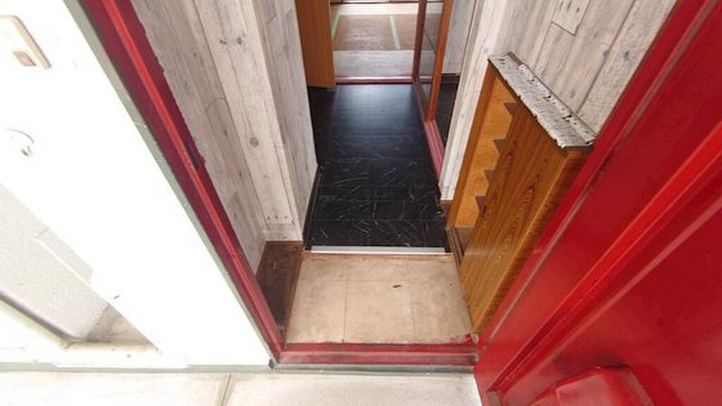 (7/17) 玄関 (7/17) 玄関