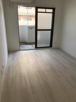 エステート本浦