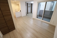 D-room舟入南