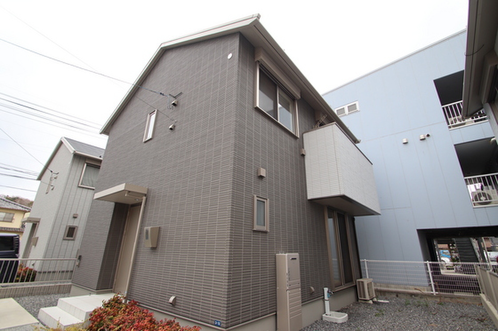 (5/10) バルコニー (5/10) バルコニー