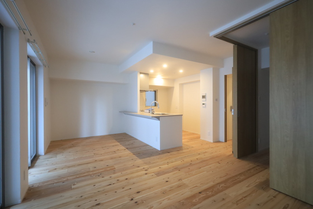 (2/20) 居室・リビング (2/20) 居室・リビング