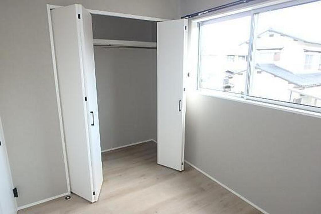 (7/16) 収納 (7/16) 収納