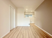 アーデル牛田新町 B棟