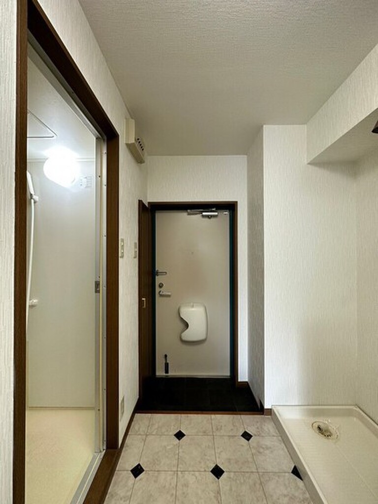 (7/17) 玄関 (7/17) 玄関