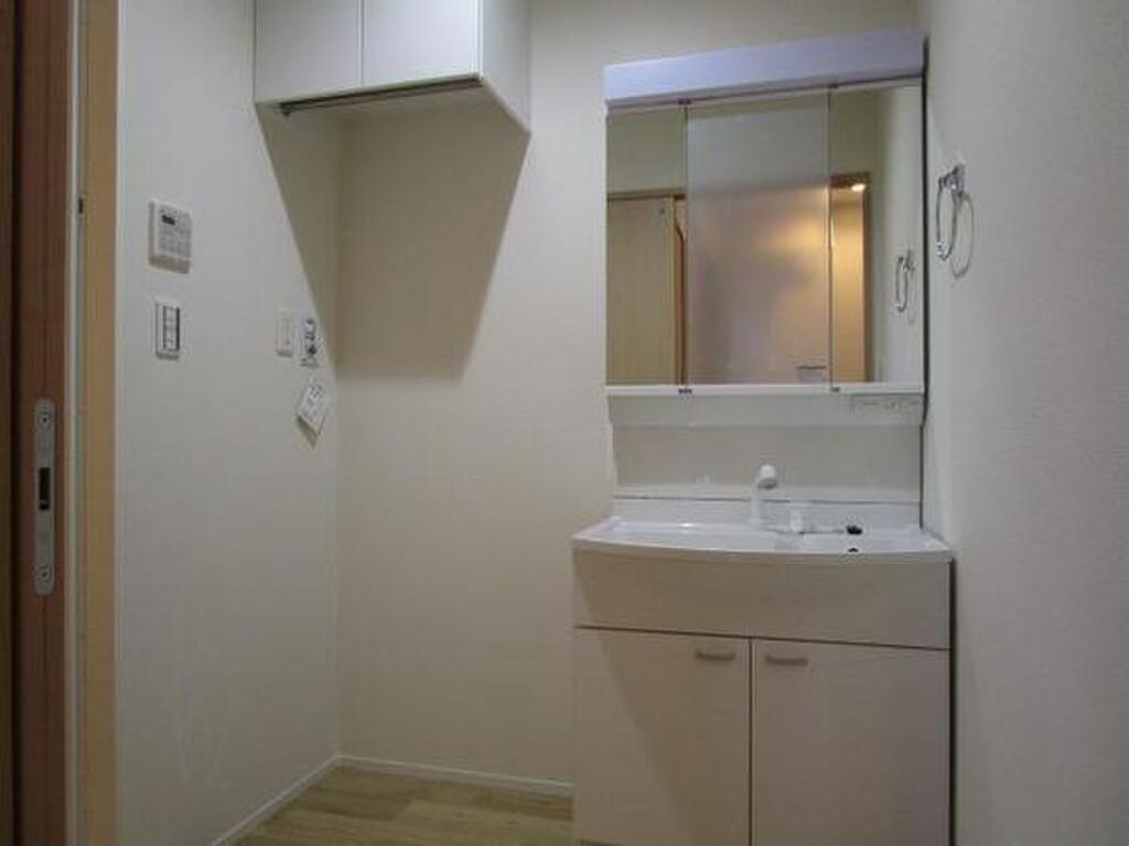 (5/17) 洗面所 (5/17) 洗面所