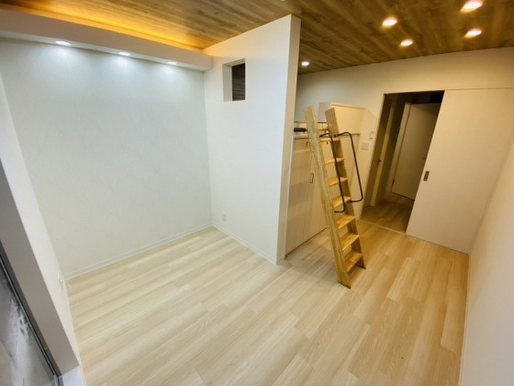 (2/23) 居室・リビング (2/23) 居室・リビング