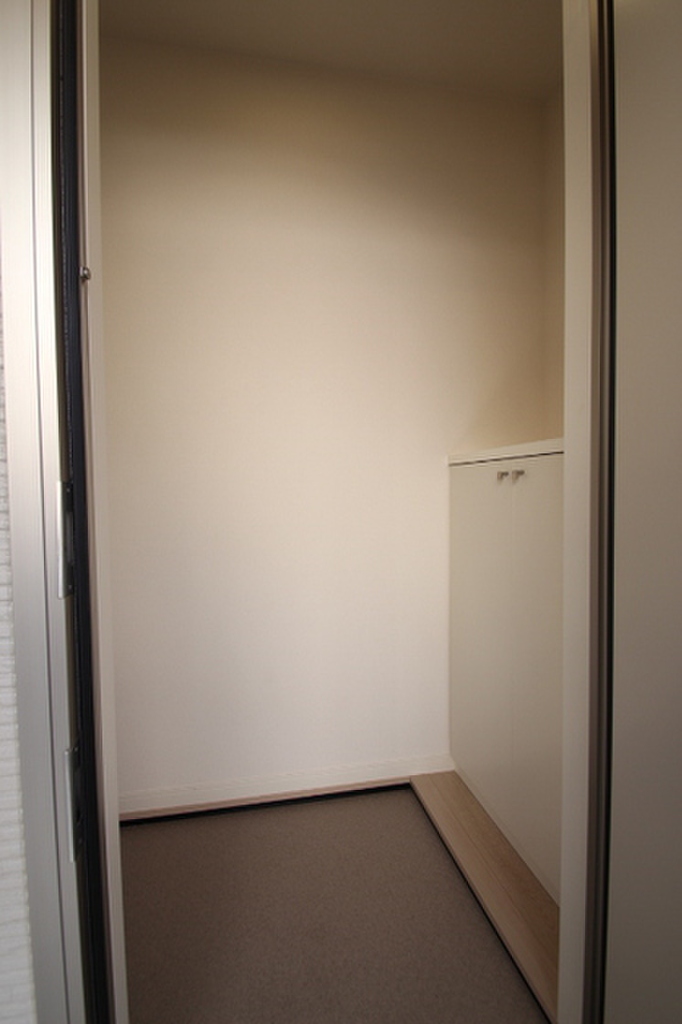 (3/19) 玄関 (3/19) 玄関