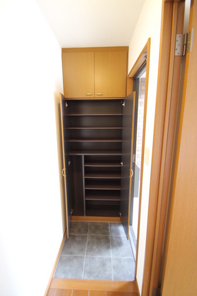 (14/21) 玄関